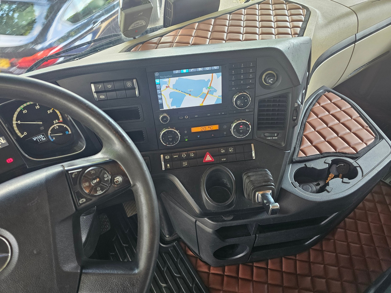 Tracteur routier Mercedes Benz Actros 1842 Mega: photos 6