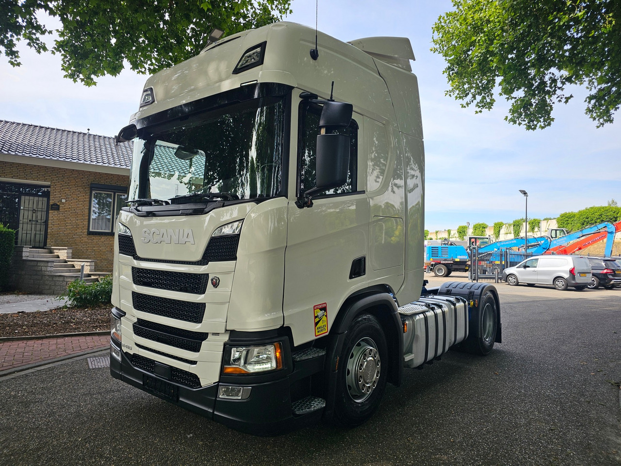 Scania R410 High ( SCR Only ) - Tracteur routier: photos 3 Scania R410 High ( SCR Only ) - Tracteur routier: photos 3