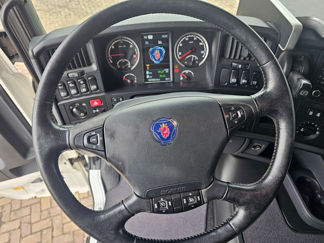 Scania R450 Highline - Tracteur routier: photos 5 Scania R450 Highline - Tracteur routier: photos 5