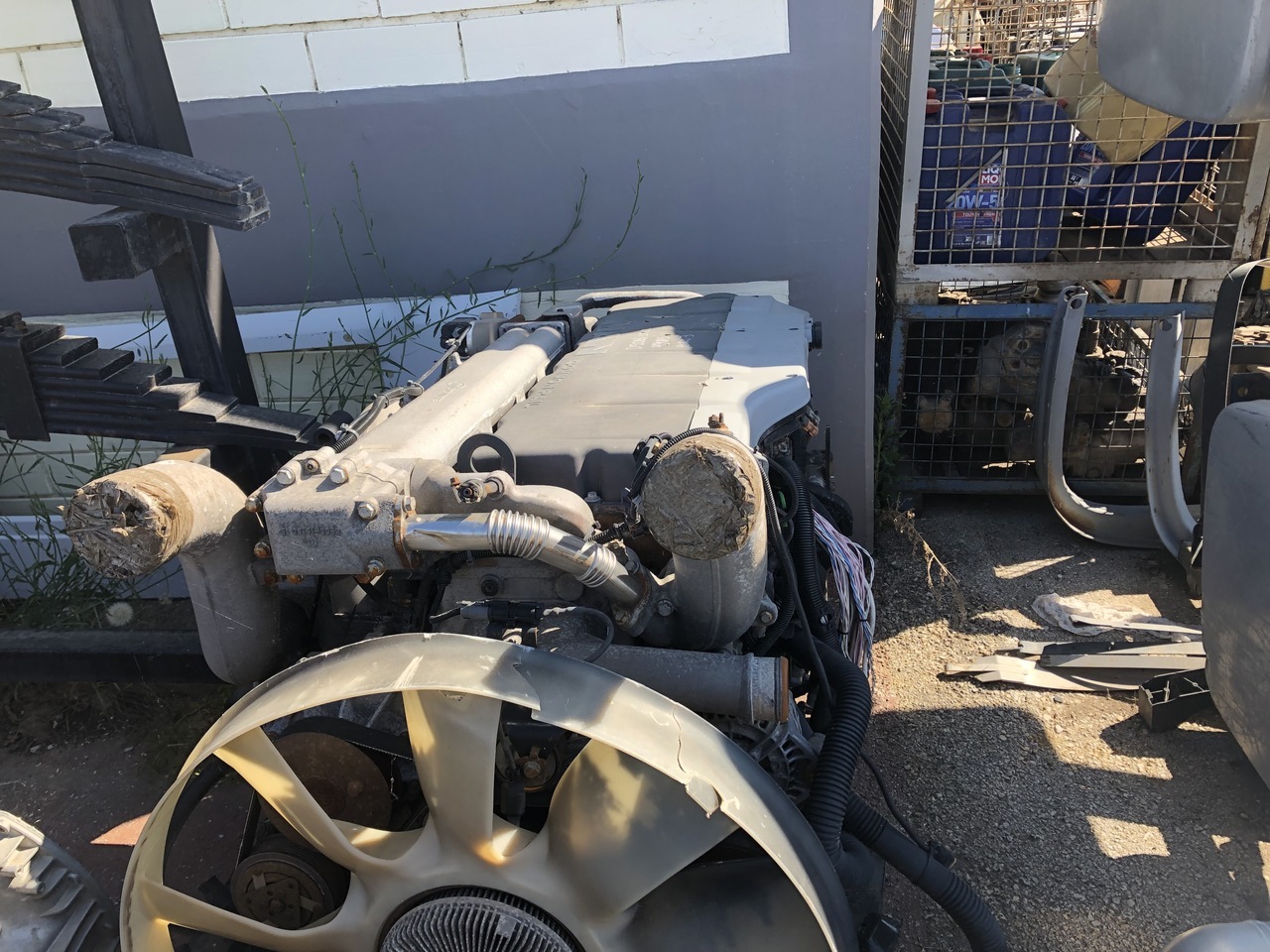 MAN TGA D2066 LF02 430HP EURO 3 COMMON RAIL - Moteur pour Camion: photos 1 MAN TGA D2066 LF02 430HP EURO 3 COMMON RAIL - Moteur pour Camion: photos 1
