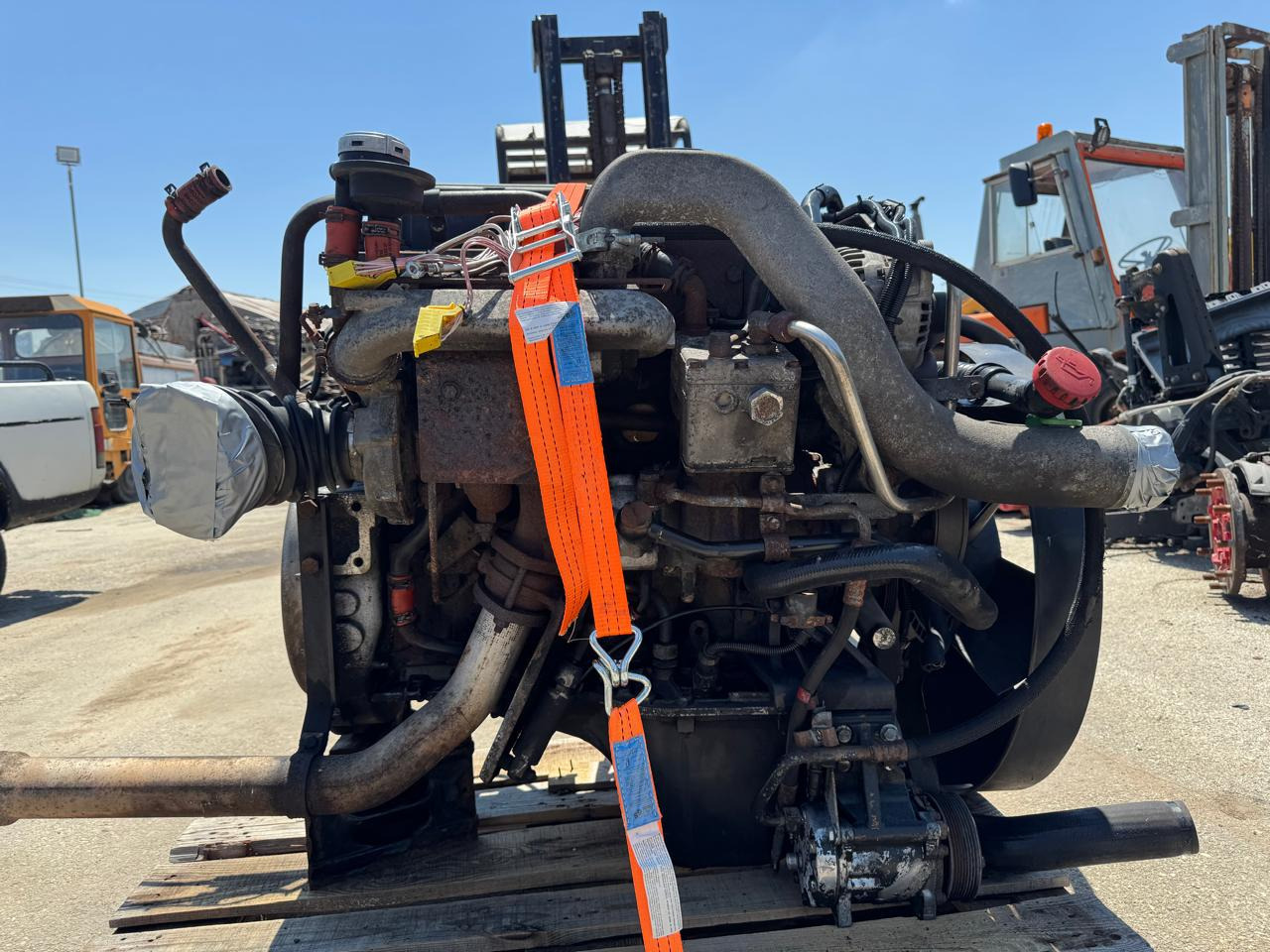 MAN TGL D0834LFL42 210PS EURO 3 - Moteur: photos 4 MAN TGL D0834LFL42 210PS EURO 3 - Moteur: photos 4