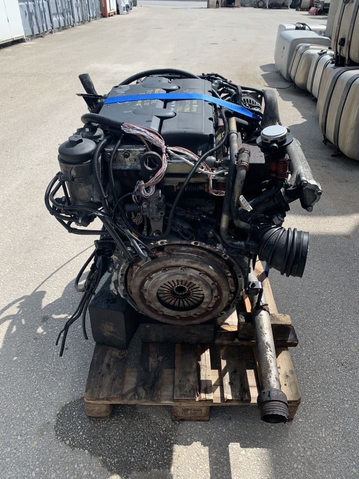 MAN TGL D0834LFL55 EURO 4 210PS - Moteur pour Camion: photos 3 MAN TGL D0834LFL55 EURO 4 210PS - Moteur pour Camion: photos 3