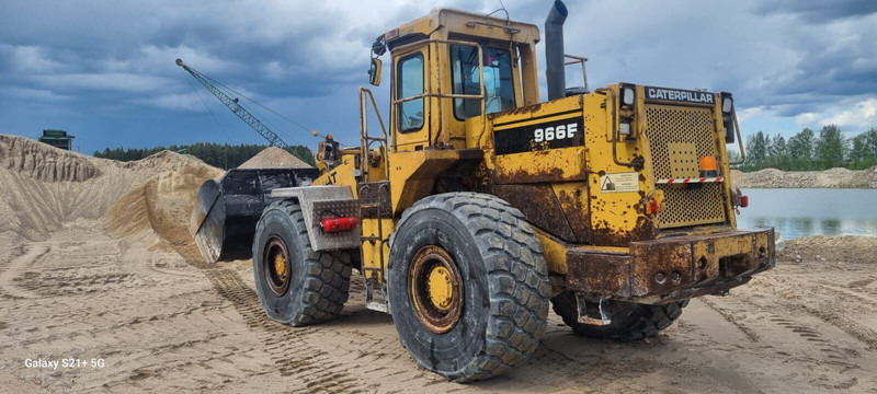 Caterpillar 966E - Chargeuse sur pneus: photos 3 Caterpillar 966E - Chargeuse sur pneus: photos 3