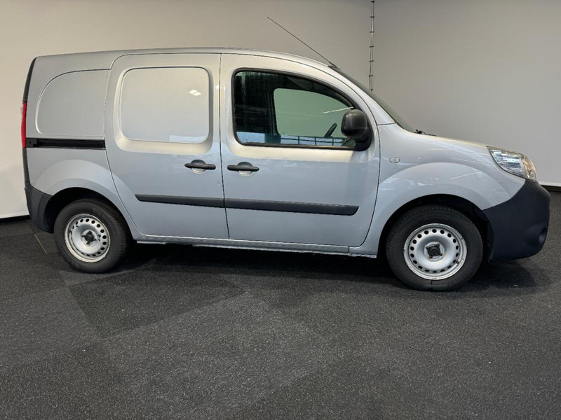 Renault Kangoo Kangoo Express dCi 75 Euro 6 Navigatie Airco - Fourgonnette: photos 5 Renault Kangoo Kangoo Express dCi 75 Euro 6 Navigatie Airco - Fourgonnette: photos 5