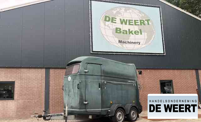 West-falia paarden trailer , - Van chevaux: photos 1 West-falia paarden trailer , - Van chevaux: photos 1