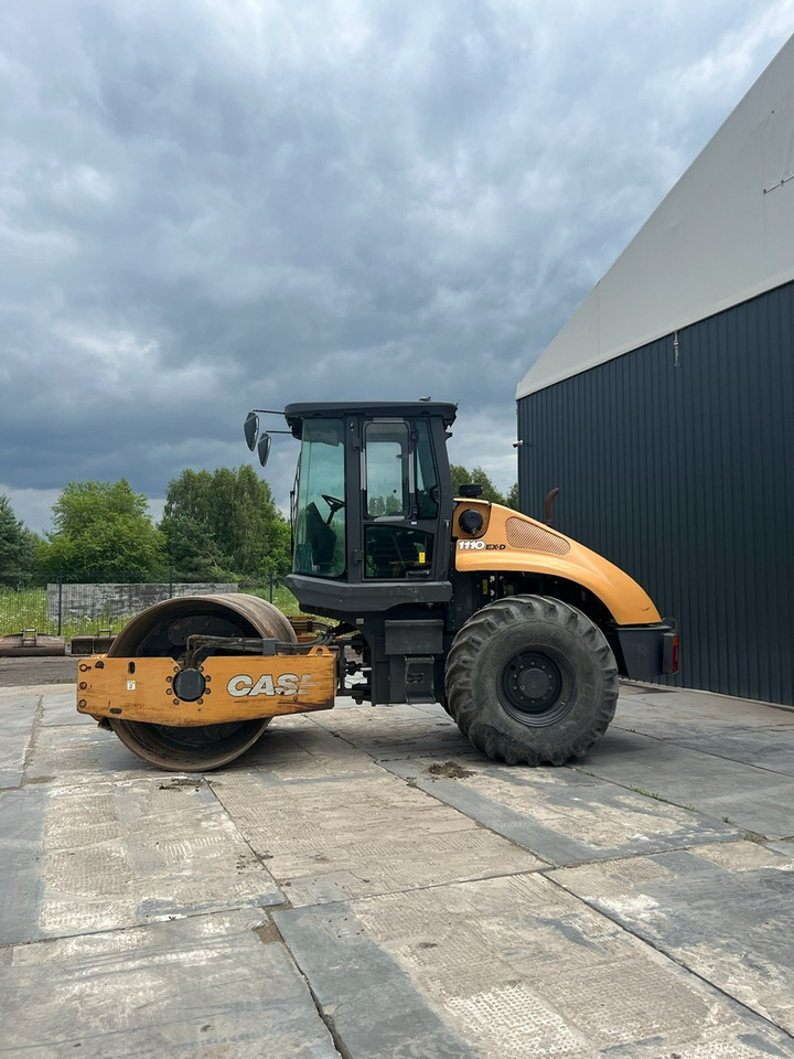 CASE 111G EX-D - Compacteur: photos 3 CASE 111G EX-D - Compacteur: photos 3