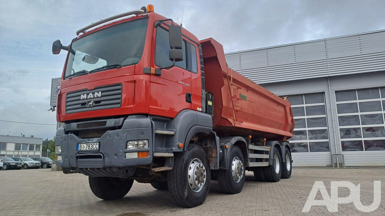 MAN TGA 41.440 8×8 - Camion benne: photos 1 MAN TGA 41.440 8×8 - Camion benne: photos 1