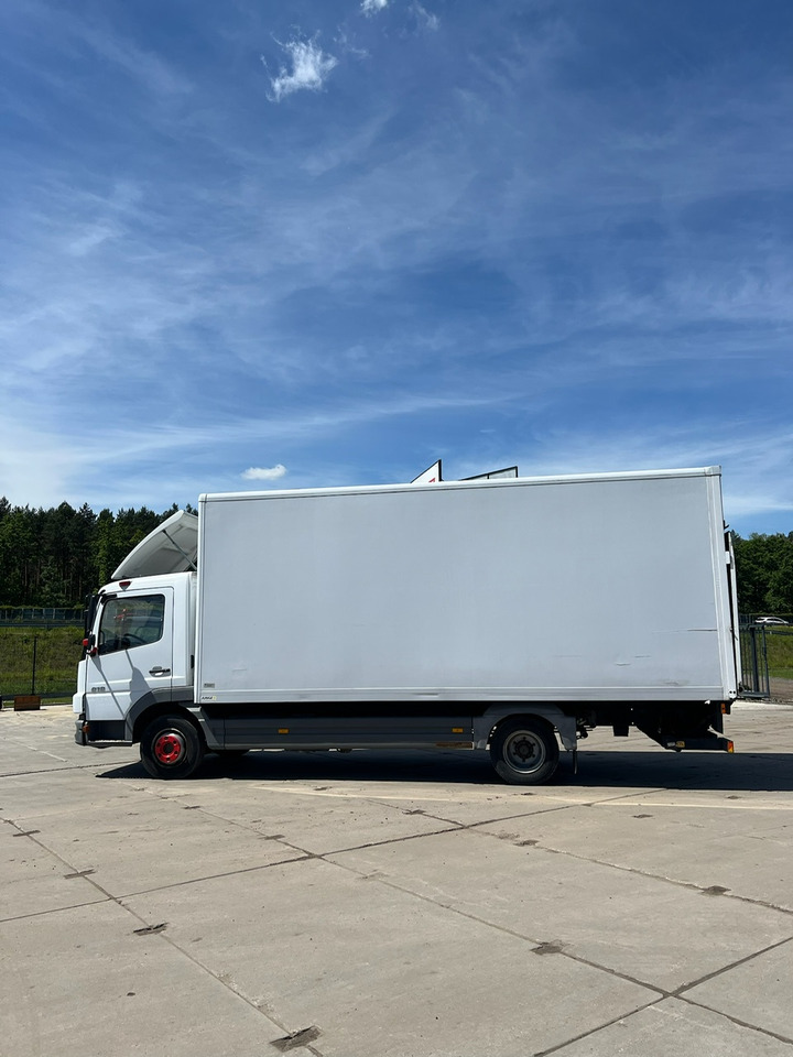 Camion fourgon Mercedes-Benz ATEGO 818 dostawczy winda: photos 8