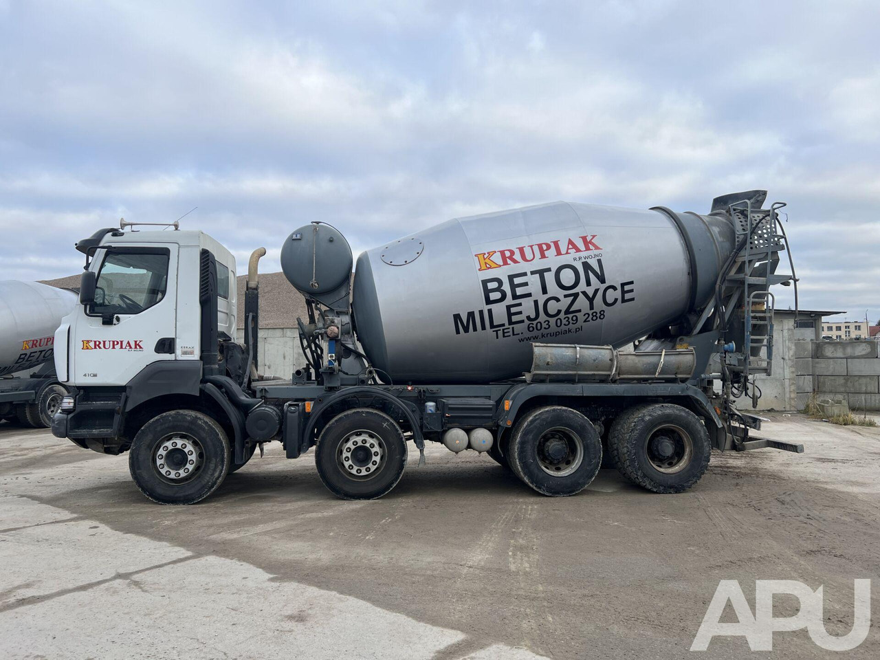 Renault Kerax 410 - Camion malaxeur: photos 2 Renault Kerax 410 - Camion malaxeur: photos 2