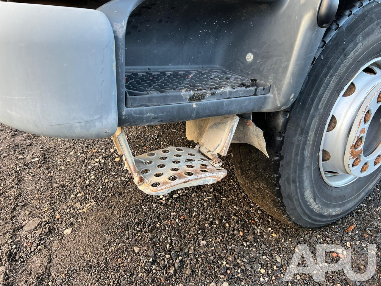 Camion benne Renault Kerax 420: photos 18 Camion benne Renault Kerax 420: photos 18