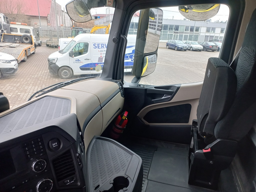 Tracteur routier Mercedes-Benz ACTROS 1845 LS: photos 13 Tracteur routier Mercedes-Benz ACTROS 1845 LS: photos 13