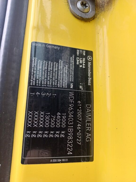 Tracteur routier Mercedes-Benz ACTROS 1845 LS: photos 17 Tracteur routier Mercedes-Benz ACTROS 1845 LS: photos 17