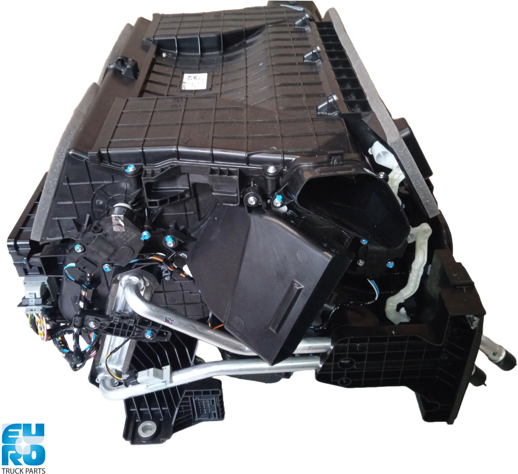 DAF XF 106 VERWARMING, CCC 2017- NIEUW 2302628 - Radiateur pour Camion: photos 5 DAF XF 106 VERWARMING, CCC 2017- NIEUW 2302628 - Radiateur pour Camion: photos 5