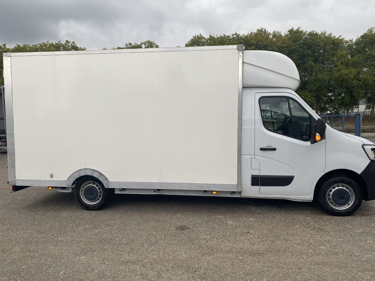 RENAULT master caisse - Fourgon utilitaire: photos 4 RENAULT master caisse - Fourgon utilitaire: photos 4