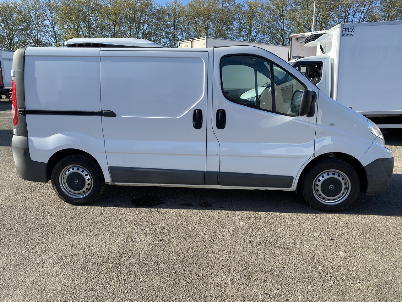 RENAULT trafic frigo - Utilitaire frigorifique: photos 2 RENAULT trafic frigo - Utilitaire frigorifique: photos 2