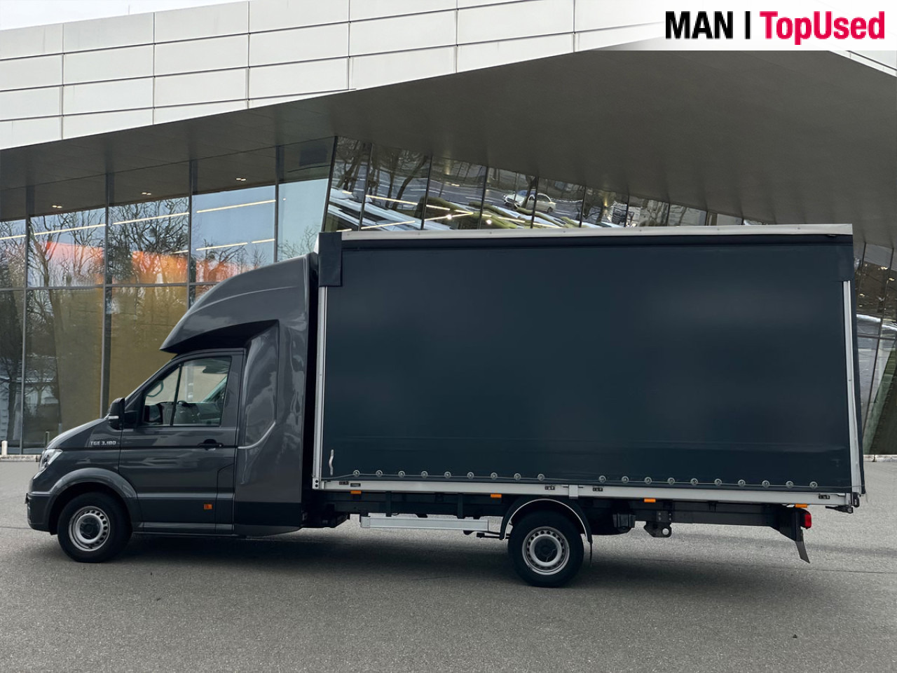 MAN TGE 3.180 4X2F SB - Utilitaire plateau: photos 2 MAN TGE 3.180 4X2F SB - Utilitaire plateau: photos 2