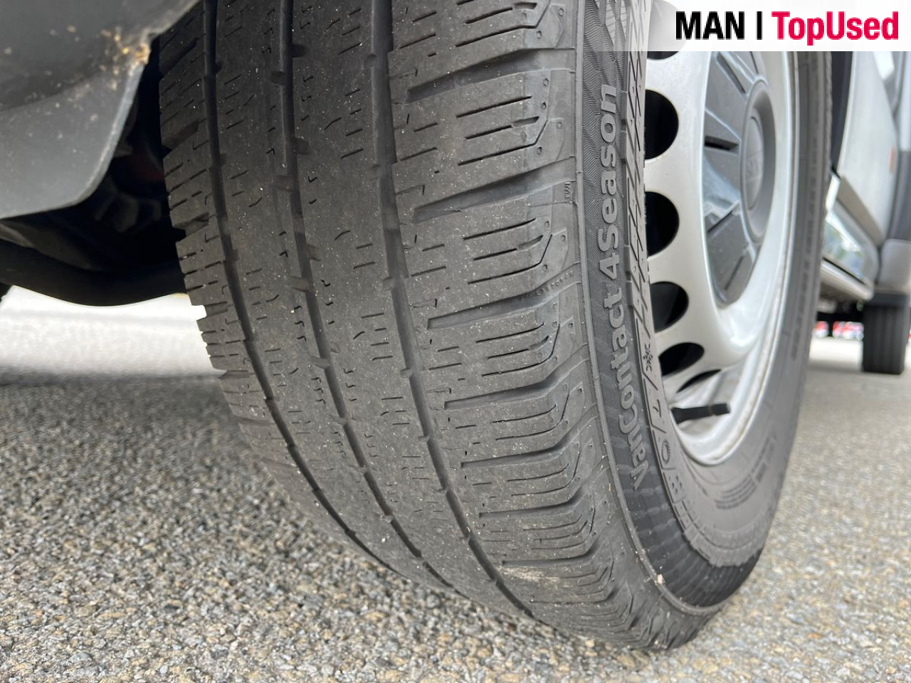 MAN TGE 3.180 4X2F SB - Utilitaire plateau: photos 4 MAN TGE 3.180 4X2F SB - Utilitaire plateau: photos 4