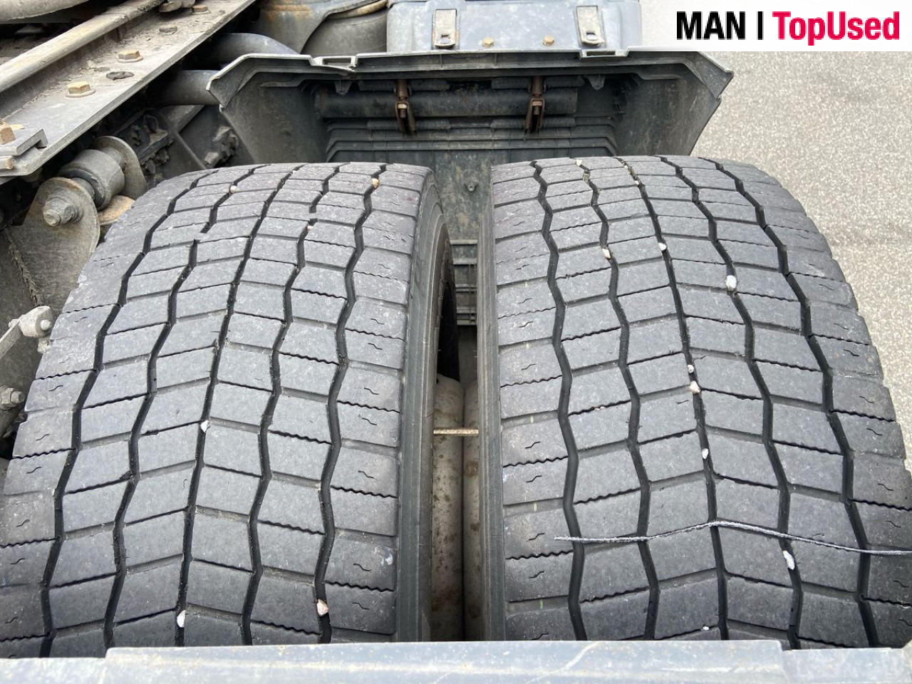 MAN TGX 26.470 6x2/2 BL SA "Retarder / 700 l Tank" - Tracteur routier: photos 3 MAN TGX 26.470 6x2/2 BL SA "Retarder / 700 l Tank" - Tracteur routier: photos 3
