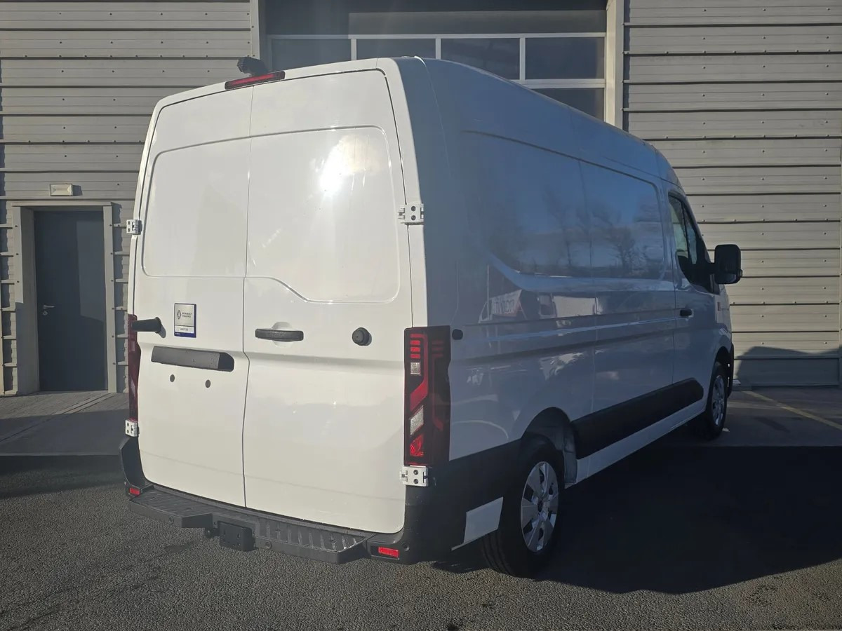 2025 Renault E-Tech Master L2H2 - Fourgon utilitaire: photos 4 2025 Renault E-Tech Master L2H2 - Fourgon utilitaire: photos 4