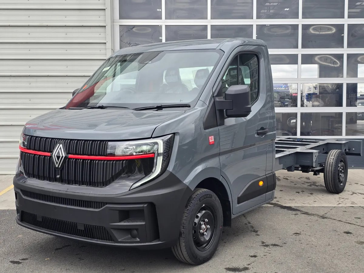 2025 Renault Master Chassis and Cab 170BHP - Châssis cabine: photos 2 2025 Renault Master Chassis and Cab 170BHP - Châssis cabine: photos 2