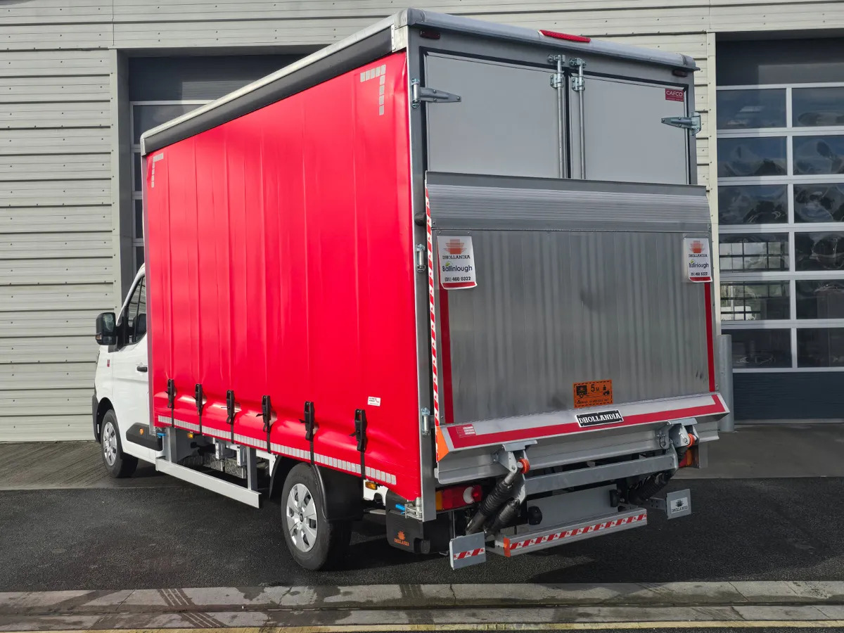NEW Renault Master Red Edition Curtain Side - Utilitaire rideaux coulissants (PLSC): photos 2 NEW Renault Master Red Edition Curtain Side - Utilitaire rideaux coulissants (PLSC): photos 2