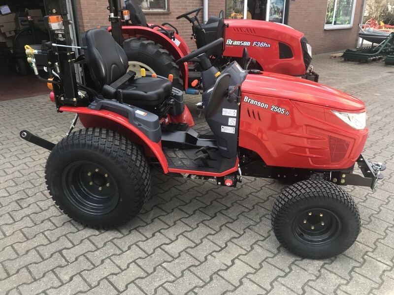 Branson 2505h tractor - Micro tracteur: photos 5 Branson 2505h tractor - Micro tracteur: photos 5