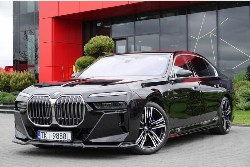 BMW 7 xDrive M Sport - Berline: photos 2 BMW 7 xDrive M Sport - Berline: photos 2