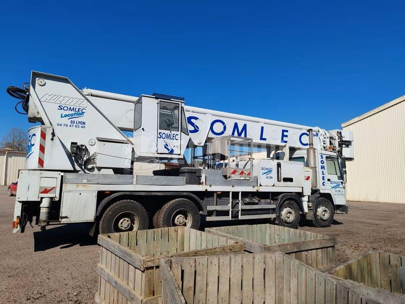 Volvo FL12 - Mounted boom lift truck - Camion, Camion grue: photos 5 Volvo FL12 - Mounted boom lift truck - Camion, Camion grue: photos 5