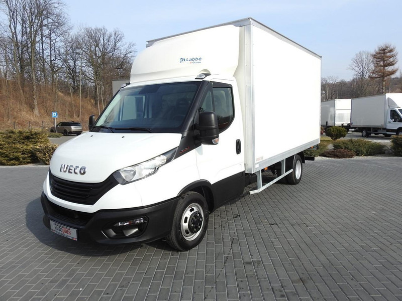 Fourgon grand volume Iveco DAILY 35C16 KONTENER WINDA 8 PALET TEMPOMAT BLIŹNIACZE KOŁA KLIM: photos 18 Fourgon grand volume Iveco DAILY 35C16 KONTENER WINDA 8 PALET TEMPOMAT BLIŹNIACZE KOŁA KLIM: photos 18