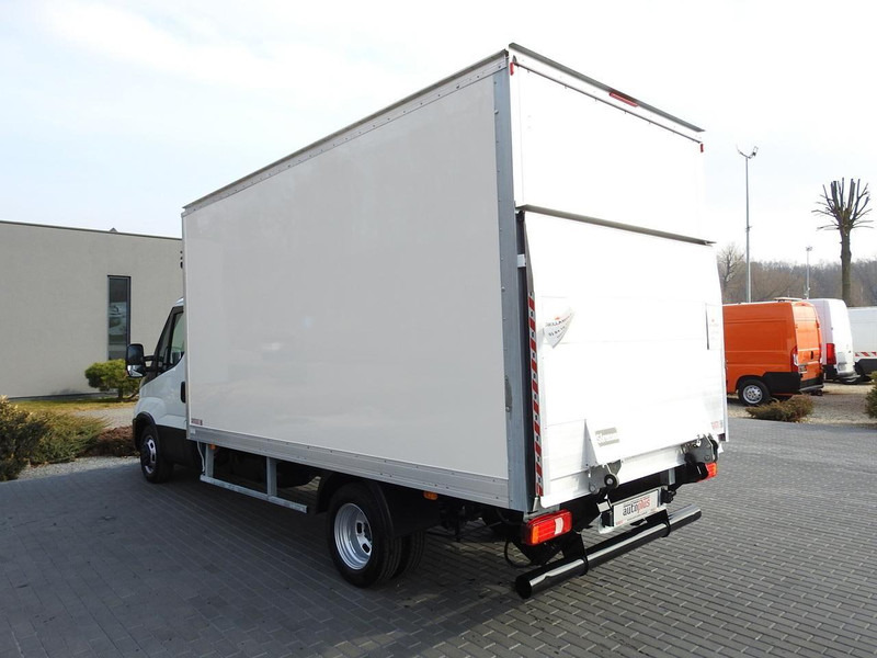 Fourgon grand volume Iveco DAILY 35C16 KONTENER WINDA 8 PALET TEMPOMAT BLIŹNIACZE KOŁA KLIM: photos 9 Fourgon grand volume Iveco DAILY 35C16 KONTENER WINDA 8 PALET TEMPOMAT BLIŹNIACZE KOŁA KLIM: photos 9