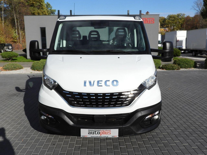 Iveco DAILY 35S14 - Utilitaire plateau: photos 5 Iveco DAILY 35S14 - Utilitaire plateau: photos 5
