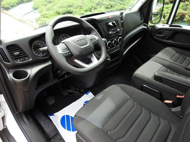 Iveco DAILY 35S18 NOWY PLANDEKA WEBASTO KLIMATYZACJA TEMPOMAT ASO 180 - Camion fourgon: photos 2 Iveco DAILY 35S18 NOWY PLANDEKA WEBASTO KLIMATYZACJA TEMPOMAT ASO 180 - Camion fourgon: photos 2