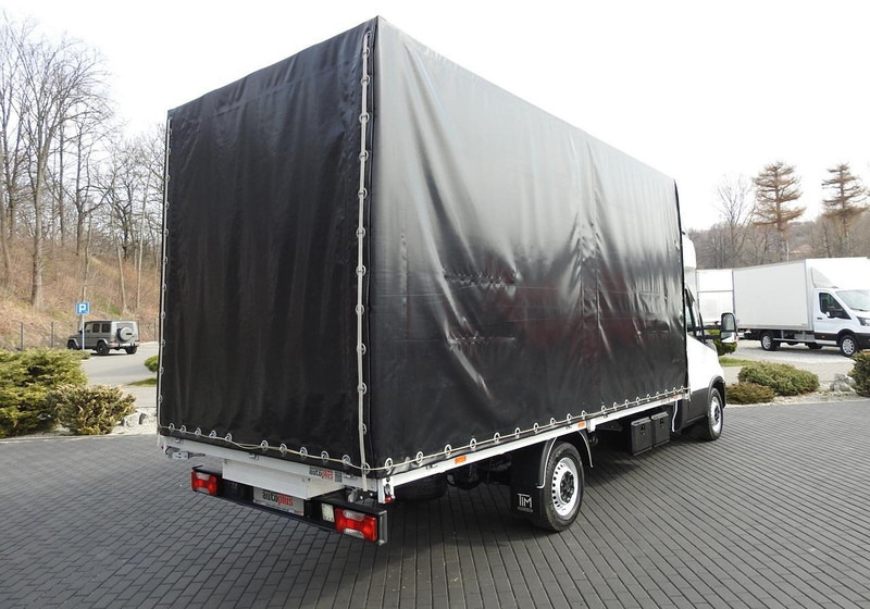 Iveco DAILY 35S18 PLANDEKA 10 PALET WEBASTO TEMPOMAT KLIMATYZACJA 18 - Utilitaire rideaux coulissants (PLSC): photos 3 Iveco DAILY 35S18 PLANDEKA 10 PALET WEBASTO TEMPOMAT KLIMATYZACJA 18 - Utilitaire rideaux coulissants (PLSC): photos 3