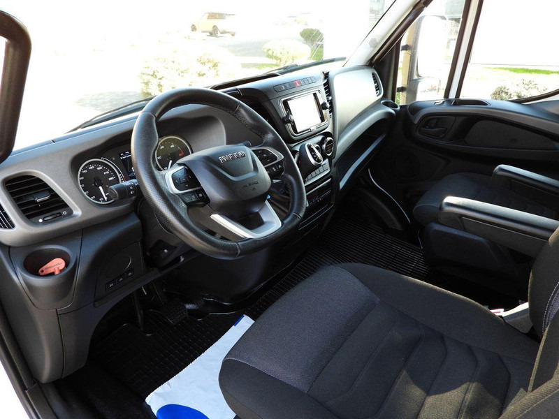Iveco DAILY 70C18 PLANDEKA WINDA 16 PALET WEBASTO TEMPOMAT NAWIGACJA L - Utilitaire rideaux coulissants (PLSC): photos 2 Iveco DAILY 70C18 PLANDEKA WINDA 16 PALET WEBASTO TEMPOMAT NAWIGACJA L - Utilitaire rideaux coulissants (PLSC): photos 2