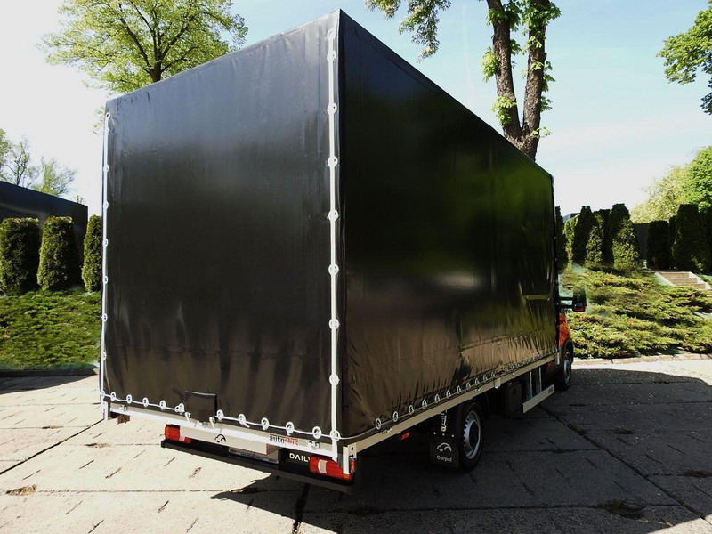 Iveco DAILY NOWY 35S18 CONNECT PLANDEKA 10 PALET WEBASTO KLIMATYZACJA - Camion fourgon: photos 3 Iveco DAILY NOWY 35S18 CONNECT PLANDEKA 10 PALET WEBASTO KLIMATYZACJA - Camion fourgon: photos 3