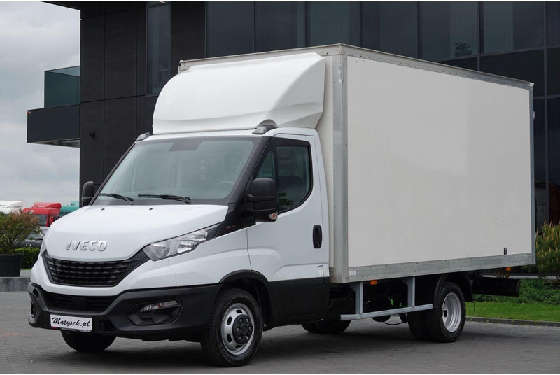 Iveco Daily 3,0 D / KONTENER / 2020 ROK /BLIŹNIAK / SPROWADZONY / PO K - Fourgon grand volume: photos 1 Iveco Daily 3,0 D / KONTENER / 2020 ROK /BLIŹNIAK / SPROWADZONY / PO K - Fourgon grand volume: photos 1
