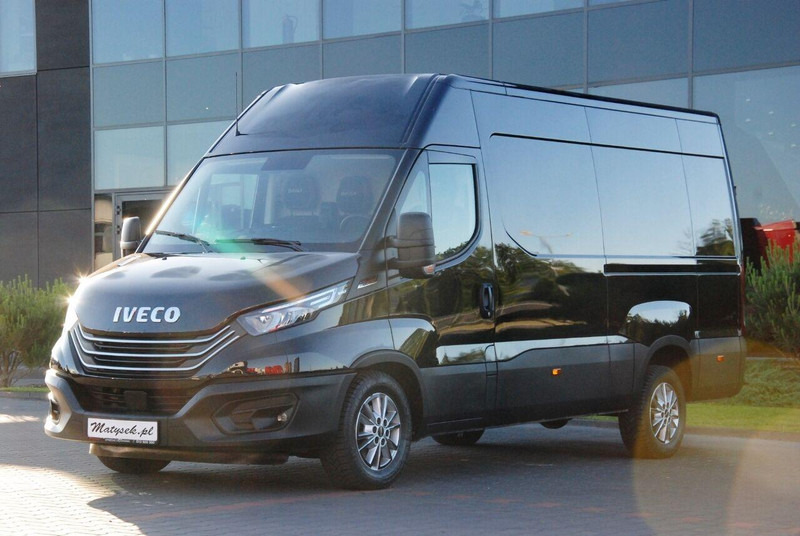 Iveco Daily 35-180 / BLASZAK / 2022 ROK / HI-MATIC / Full opcja / CZ - Fourgon grand volume: photos 2 Iveco Daily 35-180 / BLASZAK / 2022 ROK / HI-MATIC / Full opcja / CZ - Fourgon grand volume: photos 2