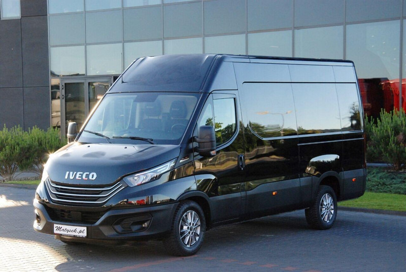 Iveco Daily 35-180 / BLASZAK / 2022 ROK / HI-MATIC / Full opcja / CZ - Fourgon grand volume: photos 1 Iveco Daily 35-180 / BLASZAK / 2022 ROK / HI-MATIC / Full opcja / CZ - Fourgon grand volume: photos 1