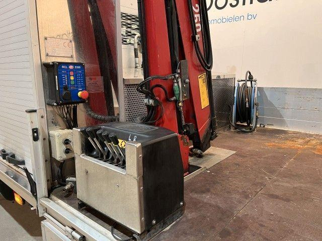 Utilitaire plateau Iveco Daily 35C16 Flatbed + Crane HMF 252 T2: photos 20