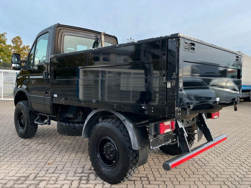 Iveco Daily 35S17 Flatbed 4x4 - Utilitaire plateau: photos 5 Iveco Daily 35S17 Flatbed 4x4 - Utilitaire plateau: photos 5