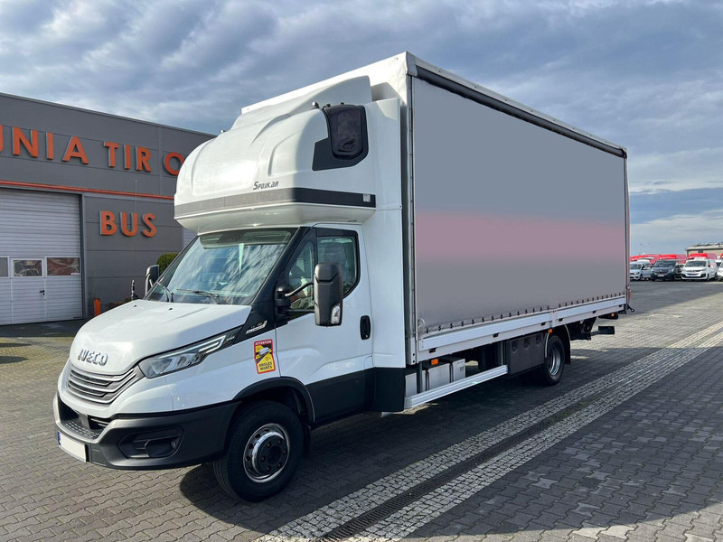 Iveco Daily 72C18 70C18 CURTAINE TILT+LIFT 1.HAND LED FULL OPTION - Camion à rideaux coulissants: photos 2 Iveco Daily 72C18 70C18 CURTAINE TILT+LIFT 1.HAND LED FULL OPTION - Camion à rideaux coulissants: photos 2