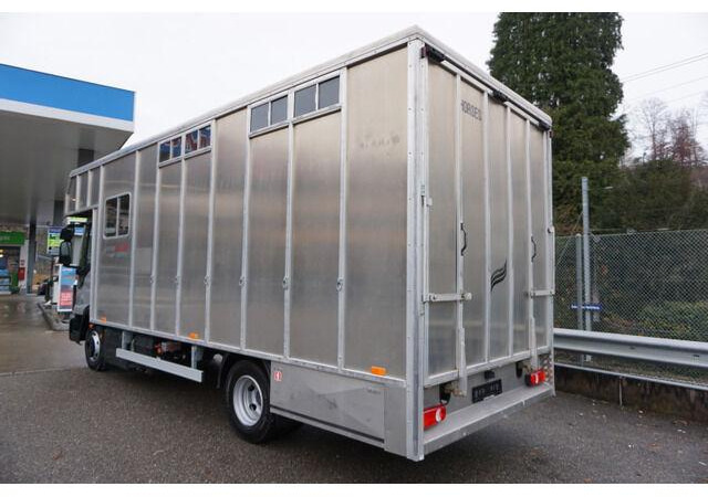 Iveco EUROCARGO 80-190 Lószállító - Camion bétaillère: photos 5 Iveco EUROCARGO 80-190 Lószállító - Camion bétaillère: photos 5