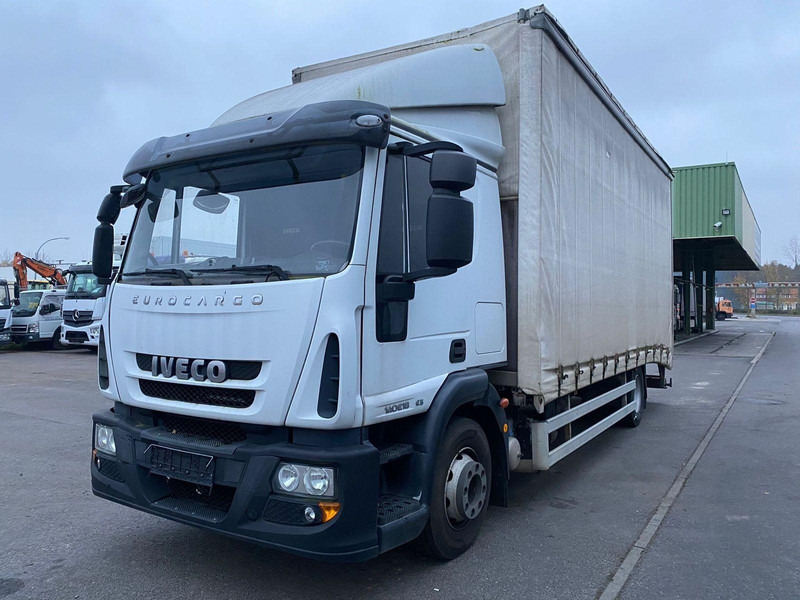 Iveco EuroCargo 140E18 + Tail lift - Remorqueuse: photos 1 Iveco EuroCargo 140E18 + Tail lift - Remorqueuse: photos 1