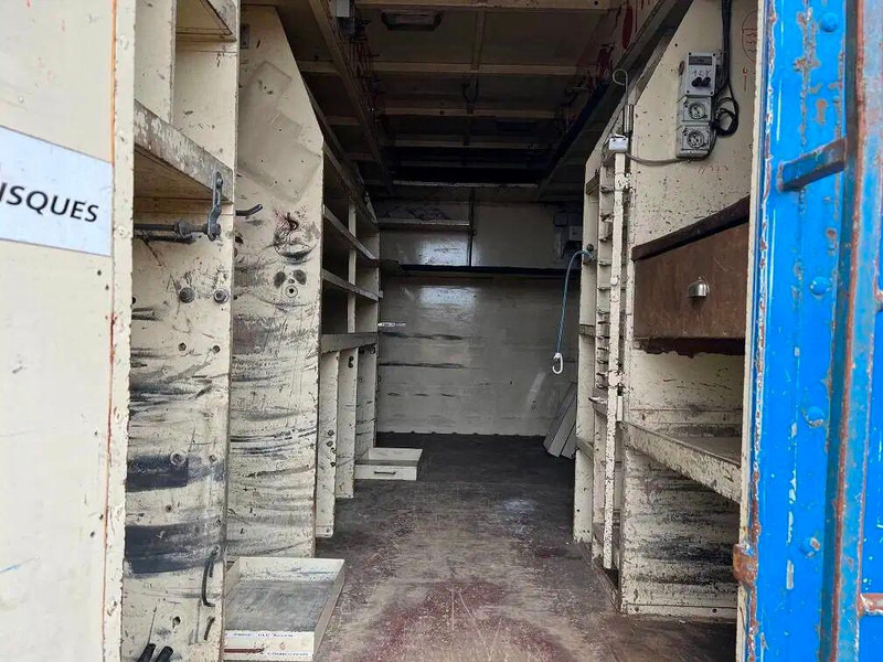 Camion magasin Iveco Eurocargo 135E18 4x4 - Workshop truck: photos 11