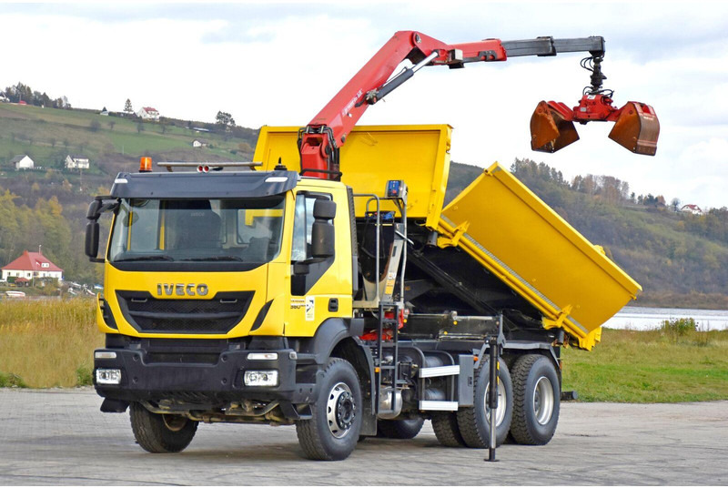 Iveco TRAKKER 360 * Kipper 4,90m* KRAN/FUNK*6x4 - Camion benne, Camion grue: photos 3 Iveco TRAKKER 360 * Kipper 4,90m* KRAN/FUNK*6x4 - Camion benne, Camion grue: photos 3