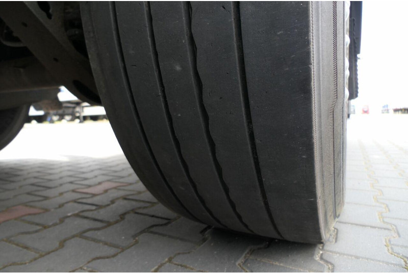 Semi-remorque frigorifique LAMBERET REFRIDGERATOR / VECTOR 1950 MT / MULTITEMP / SAF: photos 17 Semi-remorque frigorifique LAMBERET REFRIDGERATOR / VECTOR 1950 MT / MULTITEMP / SAF: photos 17