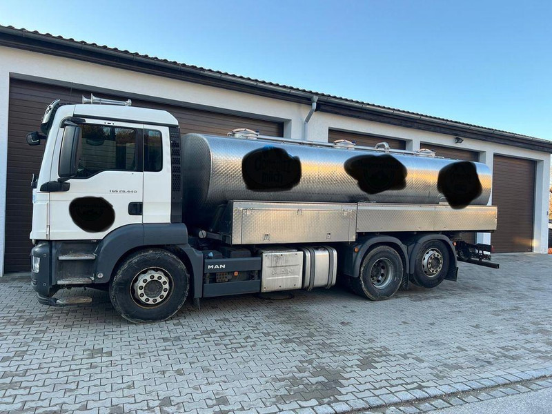 MAN 26.440 Milch - Camion citerne: photos 1 MAN 26.440 Milch - Camion citerne: photos 1