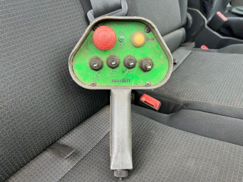 MAN TGE 6.120 Flatbed + Crane Maxilift ML 270 L.3H - Camion plateau, Camion grue: photos 5 MAN TGE 6.120 Flatbed + Crane Maxilift ML 270 L.3H - Camion plateau, Camion grue: photos 5