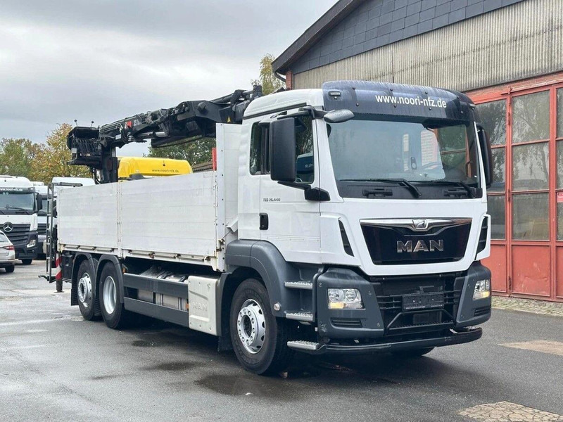 MAN TGS 26.440 6x2 Flatbed + Crane Hiab 177 K - Camion plateau, Camion grue: photos 1 MAN TGS 26.440 6x2 Flatbed + Crane Hiab 177 K - Camion plateau, Camion grue: photos 1