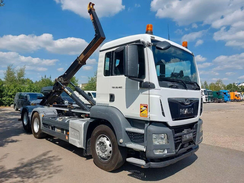 MAN TGS 28.460 - Abrollkipper - Camion ampliroll: photos 2 MAN TGS 28.460 - Abrollkipper - Camion ampliroll: photos 2